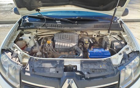 Renault Logan II, 2014 год, 595 000 рублей, 11 фотография