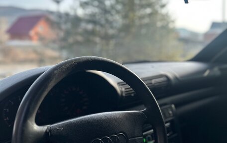 Audi A4, 1997 год, 298 000 рублей, 10 фотография