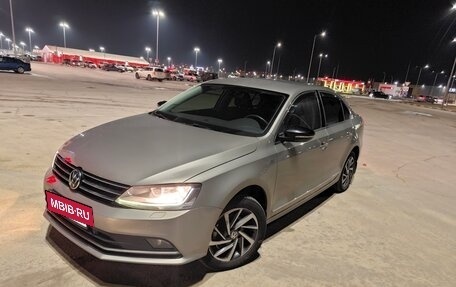 Volkswagen Jetta VI, 2018 год, 1 260 000 рублей, 3 фотография