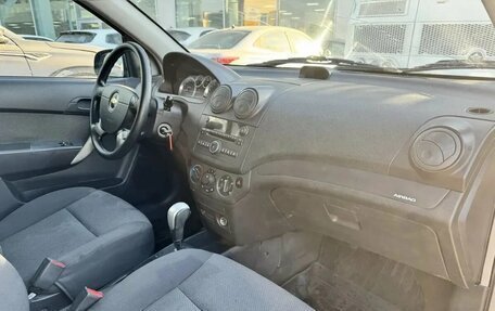 Chevrolet Aveo III, 2011 год, 440 000 рублей, 10 фотография