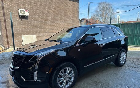 Cadillac XT5 I рестайлинг, 2023 год, 4 100 000 рублей, 2 фотография