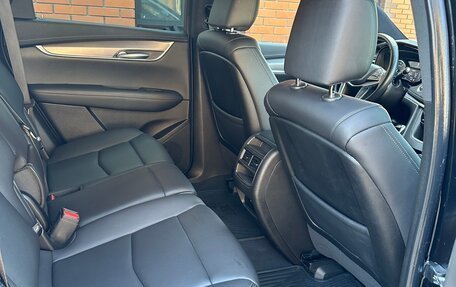 Cadillac XT5 I рестайлинг, 2023 год, 4 100 000 рублей, 10 фотография