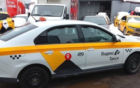 Skoda Rapid II, 2021 год, 800 000 рублей, 3 фотография