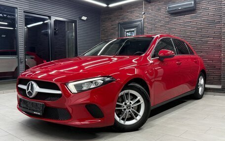 Mercedes-Benz A-Класс, 2018 год, 2 290 000 рублей, 3 фотография