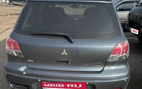 Mitsubishi Outlander III рестайлинг 3, 2004 год, 350 000 рублей, 4 фотография