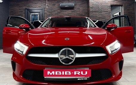 Mercedes-Benz A-Класс, 2018 год, 2 290 000 рублей, 9 фотография