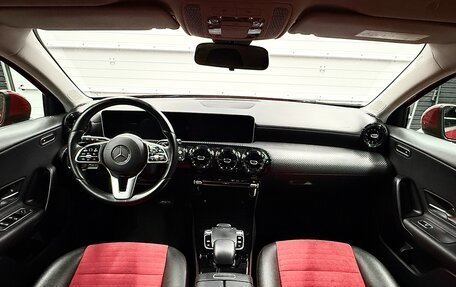 Mercedes-Benz A-Класс, 2018 год, 2 290 000 рублей, 18 фотография