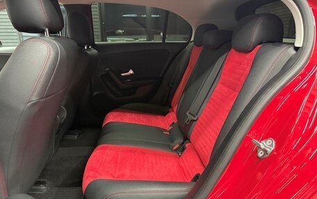 Mercedes-Benz A-Класс, 2018 год, 2 290 000 рублей, 26 фотография