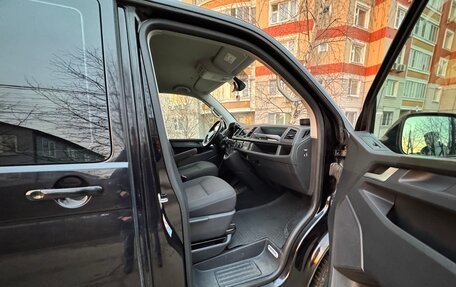 Volkswagen Caravelle T6 рестайлинг, 2019 год, 3 350 000 рублей, 4 фотография