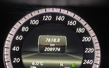 Mercedes-Benz E-Класс, 2012 год, 1 800 000 рублей, 3 фотография