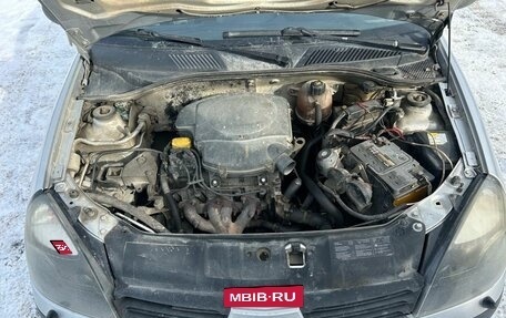 Renault Symbol I, 2005 год, 200 000 рублей, 14 фотография