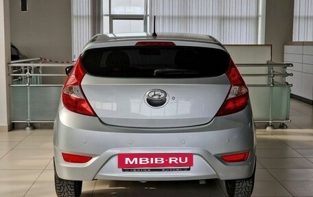Hyundai Solaris II рестайлинг, 2011 год, 899 000 рублей, 6 фотография