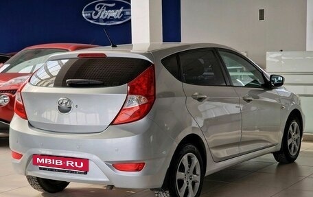 Hyundai Solaris II рестайлинг, 2011 год, 899 000 рублей, 5 фотография