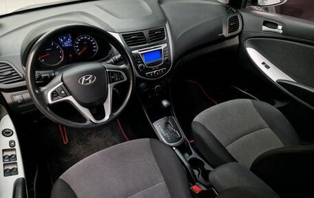 Hyundai Solaris II рестайлинг, 2011 год, 899 000 рублей, 10 фотография