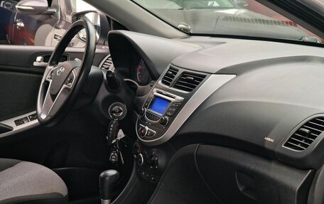 Hyundai Solaris II рестайлинг, 2011 год, 899 000 рублей, 11 фотография