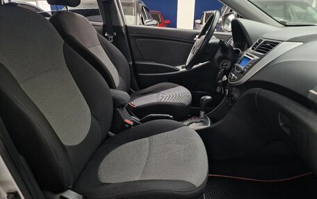 Hyundai Solaris II рестайлинг, 2011 год, 899 000 рублей, 18 фотография