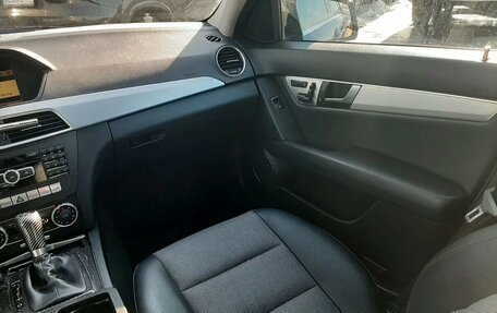 Mercedes-Benz C-Класс, 2011 год, 1 550 000 рублей, 12 фотография