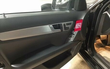 Mercedes-Benz C-Класс, 2011 год, 1 550 000 рублей, 6 фотография