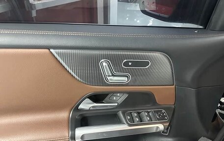 Mercedes-Benz GLB, 2021 год, 2 490 000 рублей, 10 фотография