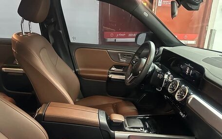 Mercedes-Benz GLB, 2021 год, 2 490 000 рублей, 6 фотография