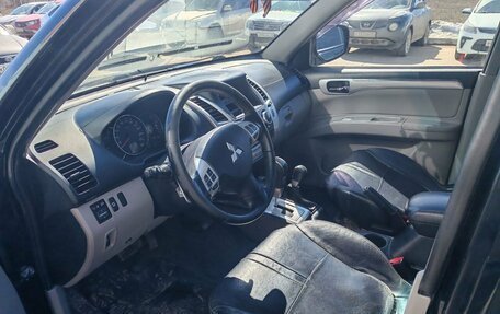 Mitsubishi Pajero Sport II рестайлинг, 2012 год, 1 655 000 рублей, 6 фотография