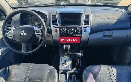 Mitsubishi Pajero Sport II рестайлинг, 2012 год, 1 655 000 рублей, 8 фотография