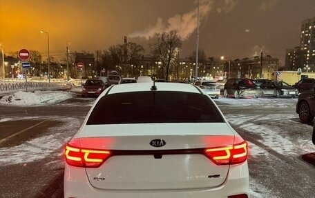 KIA Rio IV, 2018 год, 749 000 рублей, 2 фотография