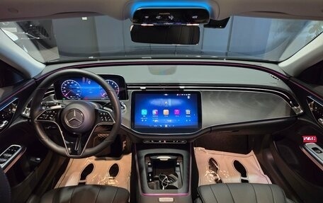 Mercedes-Benz E-Класс, 2025 год, 6 460 000 рублей, 7 фотография