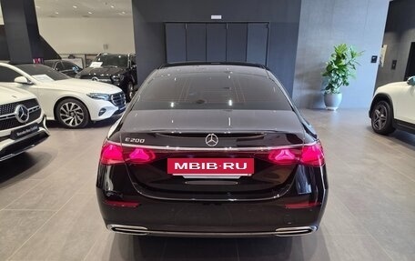 Mercedes-Benz E-Класс, 2025 год, 6 460 000 рублей, 4 фотография