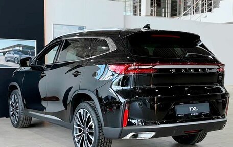 CheryExeed TXL, 2024 год, 4 290 000 рублей, 5 фотография