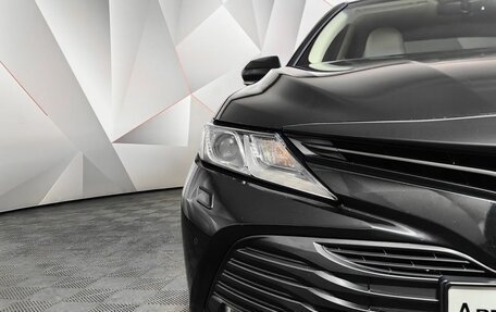 Toyota Camry, 2020 год, 2 845 000 рублей, 10 фотография