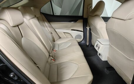 Toyota Camry, 2020 год, 2 845 000 рублей, 16 фотография