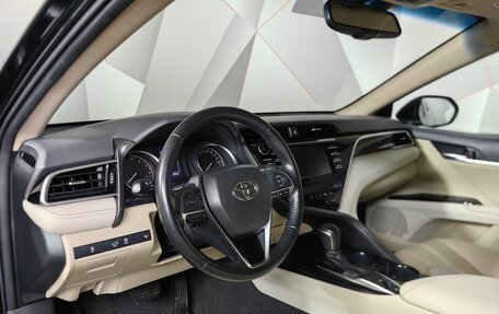 Toyota Camry, 2020 год, 2 845 000 рублей, 19 фотография