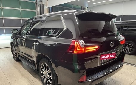 Lexus LX III, 2018 год, 7 900 000 рублей, 4 фотография