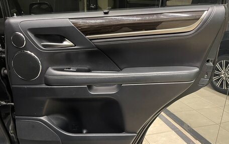 Lexus LX III, 2018 год, 7 900 000 рублей, 22 фотография