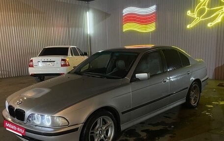 BMW 5 серия, 1999 год, 550 000 рублей, 2 фотография