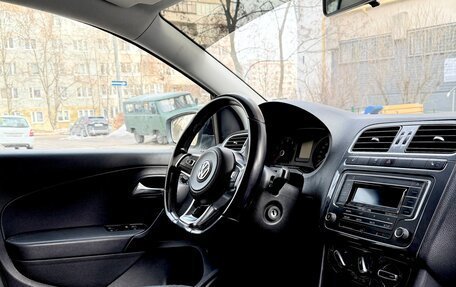 Volkswagen Polo VI (EU Market), 2020 год, 900 000 рублей, 4 фотография