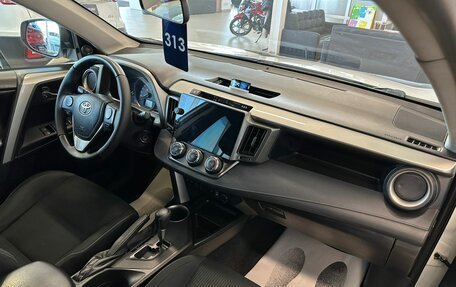 Toyota RAV4, 2014 год, 2 149 900 рублей, 13 фотография