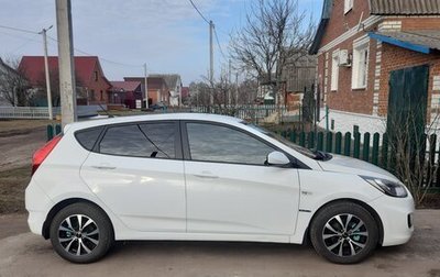 Hyundai Solaris II рестайлинг, 2014 год, 755 000 рублей, 1 фотография