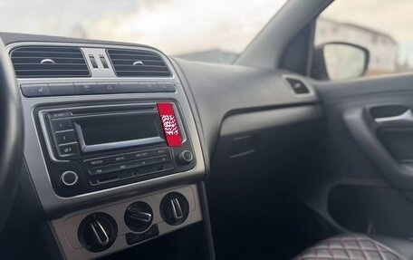 Volkswagen Polo VI (EU Market), 2013 год, 735 400 рублей, 3 фотография