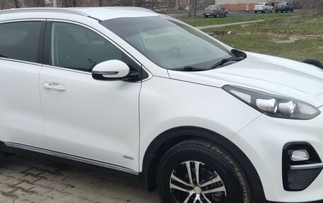 KIA Sportage IV рестайлинг, 2018 год, 2 150 000 рублей, 3 фотография