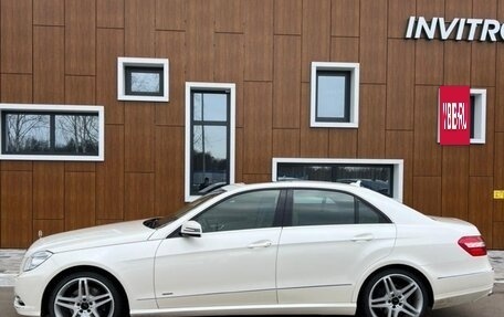 Mercedes-Benz E-Класс, 2012 год, 1 700 000 рублей, 4 фотография