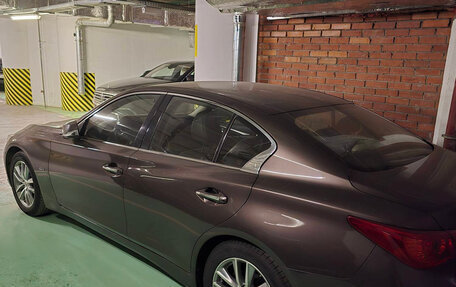 Infiniti Q50 I рестайлинг, 2015 год, 3 000 000 рублей, 4 фотография