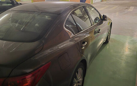 Infiniti Q50 I рестайлинг, 2015 год, 3 000 000 рублей, 7 фотография