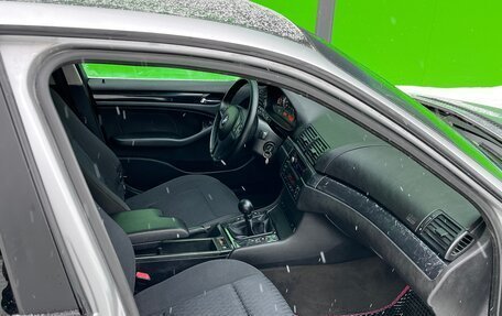 BMW 3 серия, 2000 год, 585 000 рублей, 24 фотография