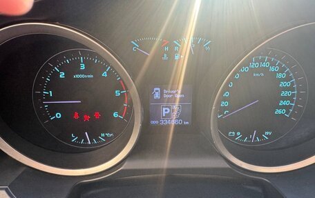 Toyota Land Cruiser 200, 2011 год, 2 250 000 рублей, 2 фотография