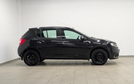 Renault Sandero II рестайлинг, 2014 год, 790 000 рублей, 27 фотография