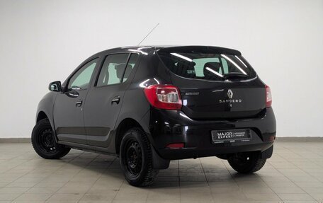 Renault Sandero II рестайлинг, 2014 год, 790 000 рублей, 22 фотография