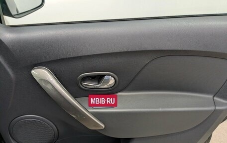 Renault Sandero II рестайлинг, 2014 год, 790 000 рублей, 17 фотография