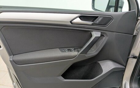 Volkswagen Tiguan II, 2019 год, 2 160 000 рублей, 8 фотография